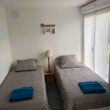 Holiday home Charmante Maison Normande Corneville-sur-Risle